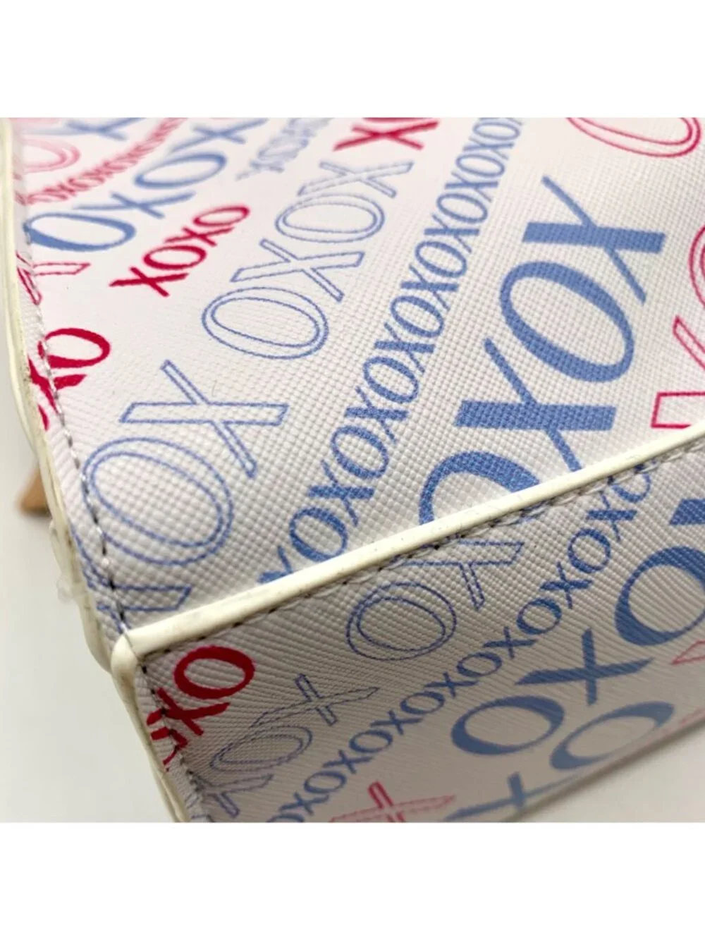 Xoxo White Satchel Bag
